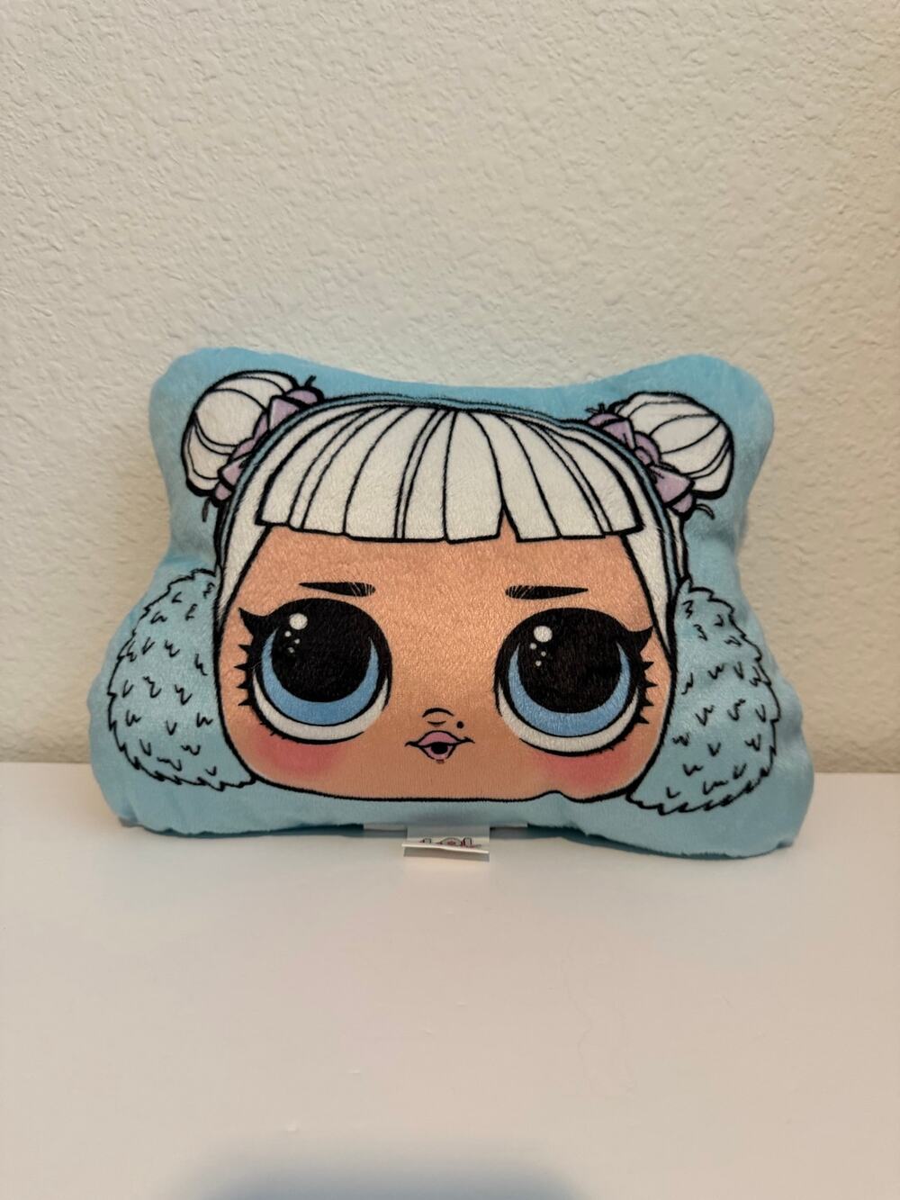 LOL surprise pillow blue & white EUC